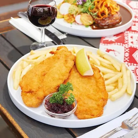 酒店 斯图本法尔酒店 3*