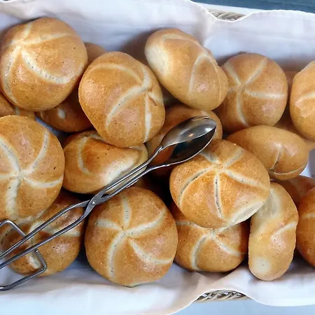 斯图本法尔酒店 酒店 尼德泰