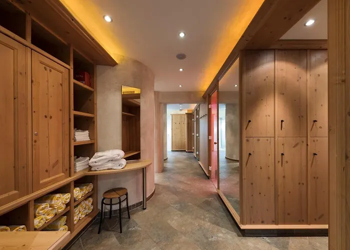 Hotel Stuibenfall 3*